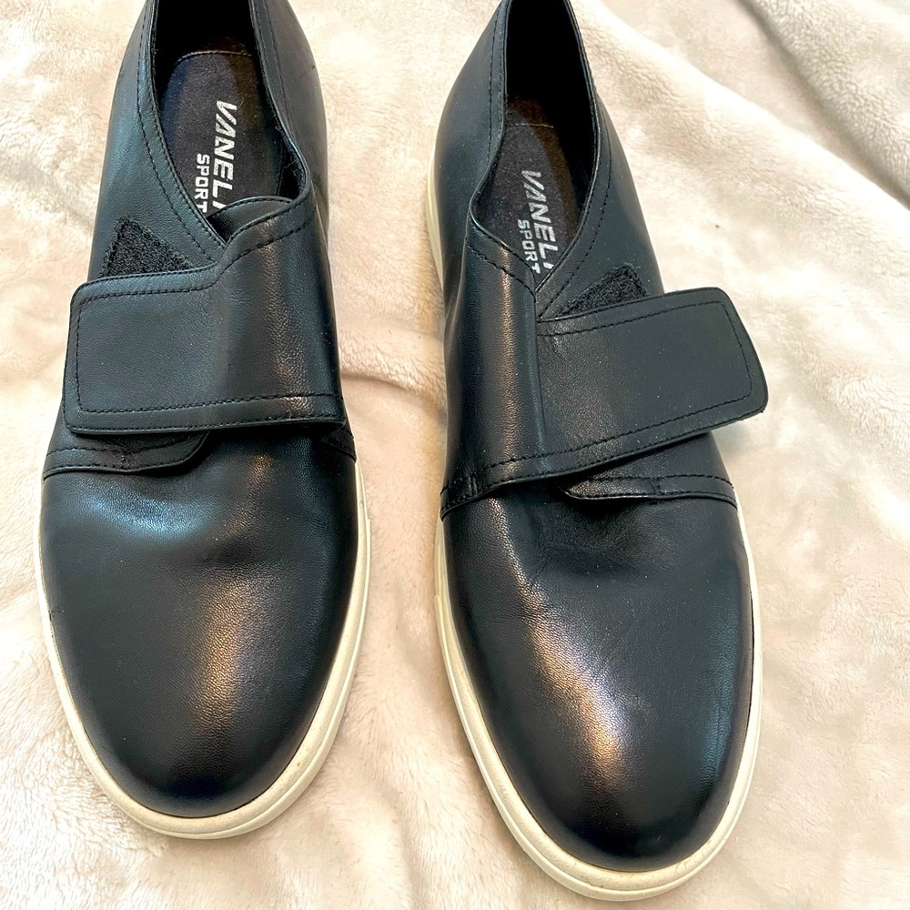 Shoes (Women’s)